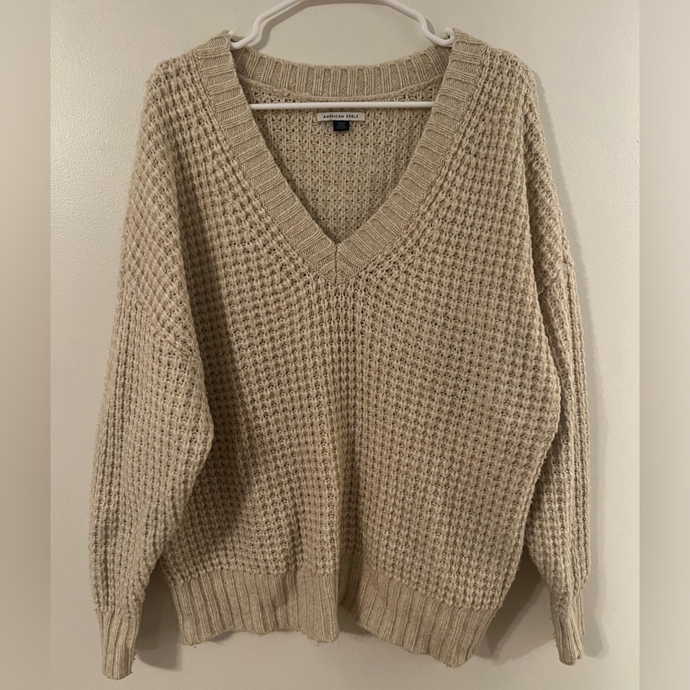 Medium American Eagle Sweater